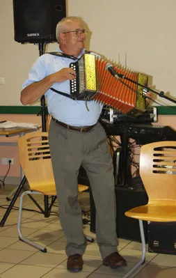 Gilles Montambault à l'accordéon gilles-montambault